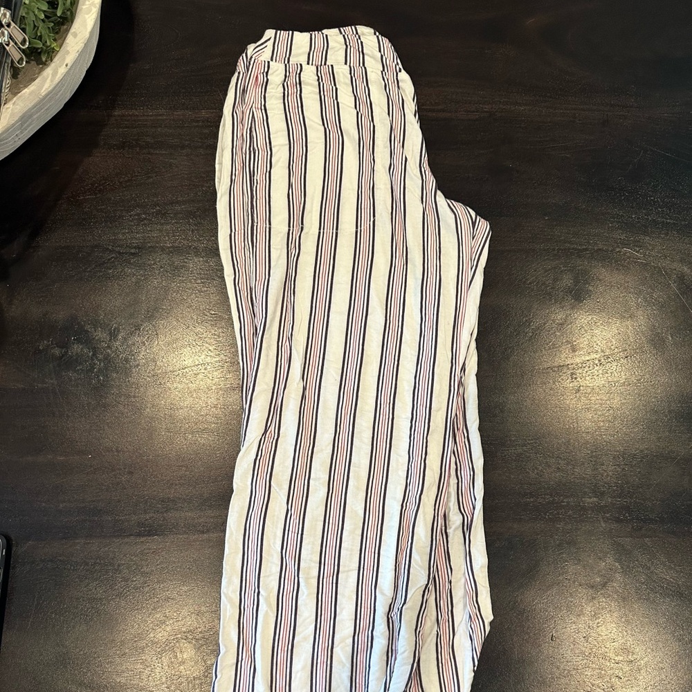 Soma Cropped Pajama Pants - Womens Size S Short - White, Purple, Pink Stripes